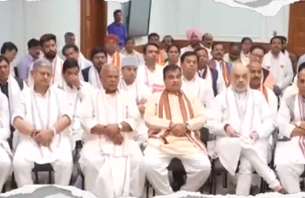 मोदी कैबिनेट में इन ब्राह्मण, दलित और पिछड़े चेहरों को मिलेगी जगह! कई नेताओं की भी चमकेगी किस्मत