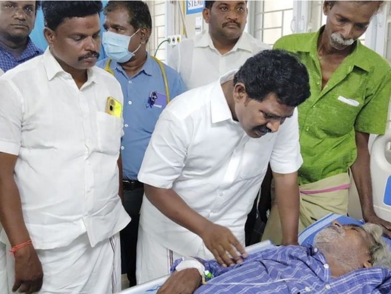 तमिलनाडु में जहरीली शराब से 29 की मौत: 60 लोग अस्पताल में भर्ती, कलेक्टर और एसपी निलंबित; जांच CID को सौंपी गई