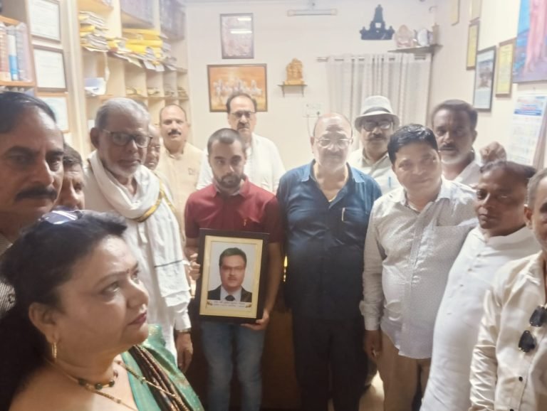स्व. सुरेश रोहरा को श्रद्धांजलि, साहित्य और पत्रकारिता में उनके योगदान को किया गया याद