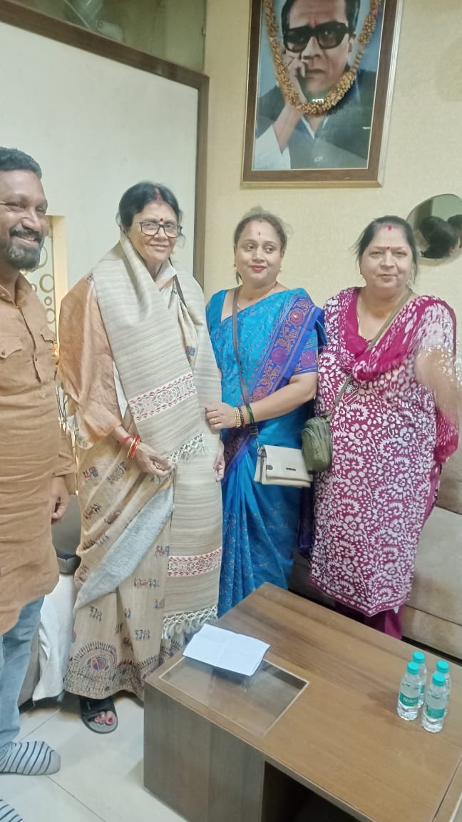कोरबा: ममता यादव ने श्रीफल व शॉल भेंटकर सांसद ज्योत्सना महंत का किया सम्मान, क्षेत्रीय समस्याएं भी रखीं सामने
