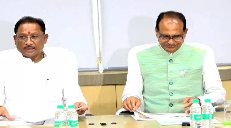 रायपुर: शिवराज सिंह चौहान और सीएम साय की मंत्रालय में बैठक, ग्रामीण विकास और कृषि योजनाओं की समीक्षा