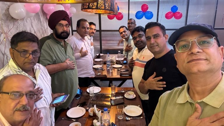CG NEWS : जेसीआई कोरबा लीजेंड की सीजीबी बैठक सम्पन्न, वियतनाम ट्रिप और सामाजिक कार्यक्रमों पर लिए गए महत्वपूर्ण निर्णय