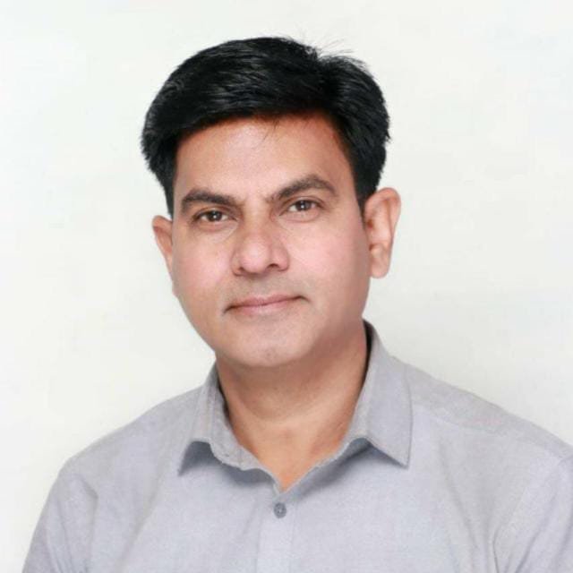 *प्राचार्य पदोन्नति के लिए प्रथम चरण में “टी संवर्ग” के प्राचार्य के रिक्त पदों पर निष्पक्ष काउंसलिंग कर 15 अगस्त के पूर्व पदस्थापना आदेश जारी करने प्रदेश संयोजक सतीश प्रकाश सिंह ने शासन से की मांग”*