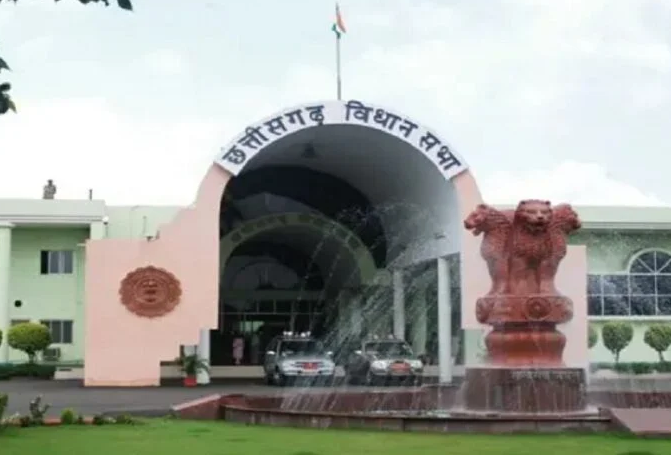 मरे हुए लोगों के नाम पर मिले पैसे, नेता प्रतिपक्ष ने उठाए सवाल