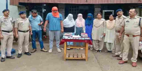 स्पा की आड़ में सेक्स रैकेट का भंडाफोड़: ‘द ग्रीन डे स्पा सेंटर’ में पुलिस की छापेमारी, संचालिका समेत 5 गिरफ्तार