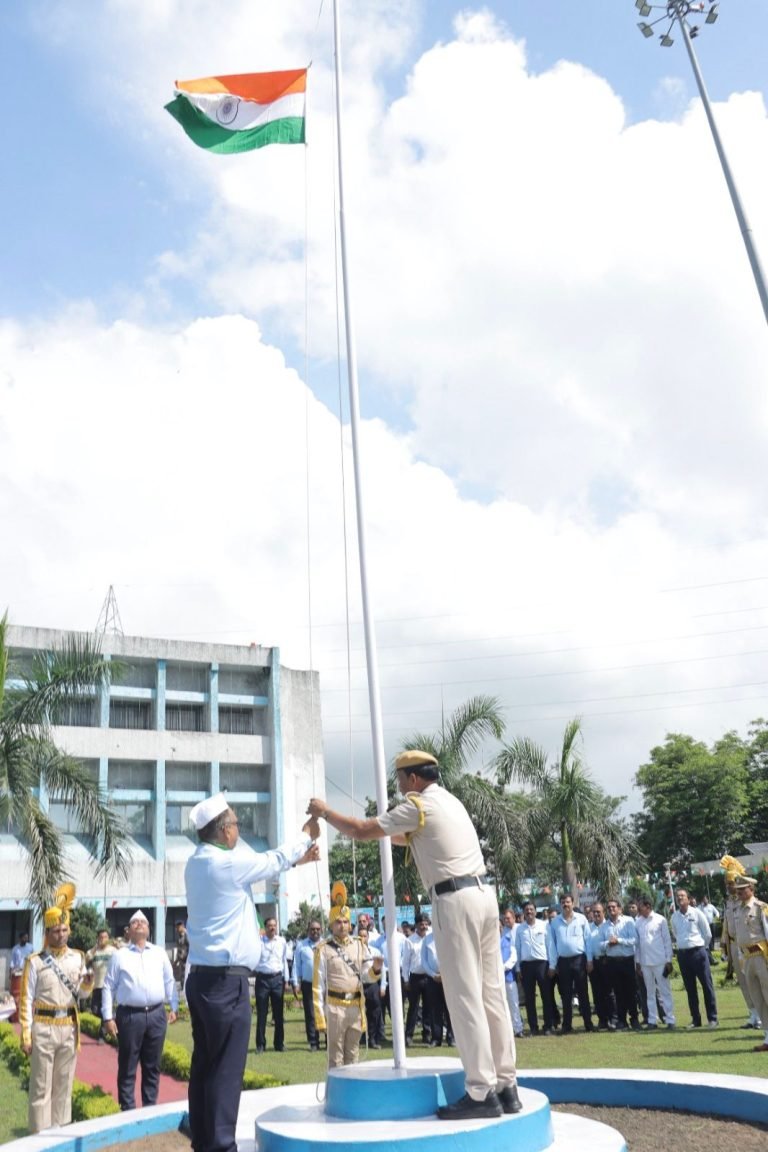 *एसईसीएल, दीपका क्षेत्र में 79वे स्वतन्त्रता दिवस का उत्सव मनाया गया |*