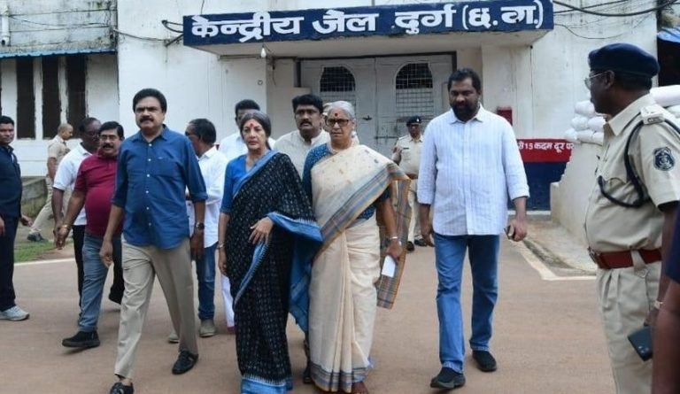धर्मांतरण और मानव तस्करी केस में राहत: दुर्ग जेल में बंद दोनों ननों को हाई कोर्ट से मिली जमानत