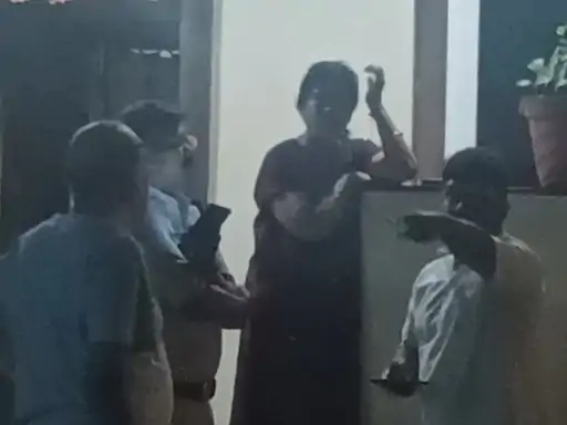 कोरबा में दिनदहाड़े चेन स्नैचिंग, व्यापारी की पत्नी बनी शिकार