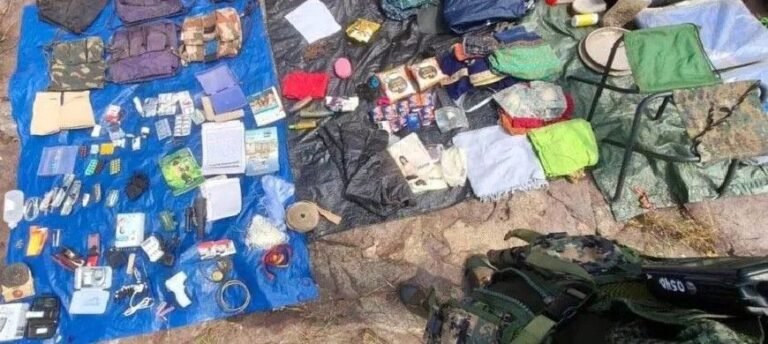 Naxalite Material Recovered: CRPF और जिला पुलिस की रणनीति रंग लाई, नक्सलियों को तगड़ा झटका