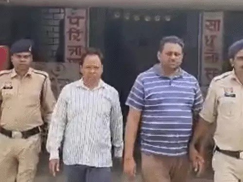 Fraud case: जशपुर में ऑनलाइन ठगों का गिरोह सक्रिय, पुलिस ने दो को पकड़ा