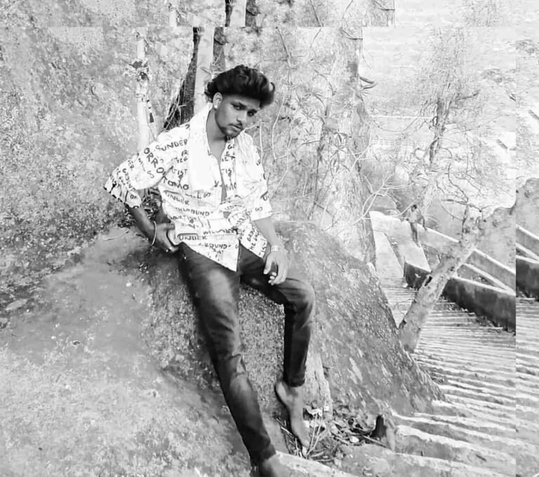 परिवारिक रंजिश का खूनी अंजाम: युवक की मौत, दोस्त गंभीर