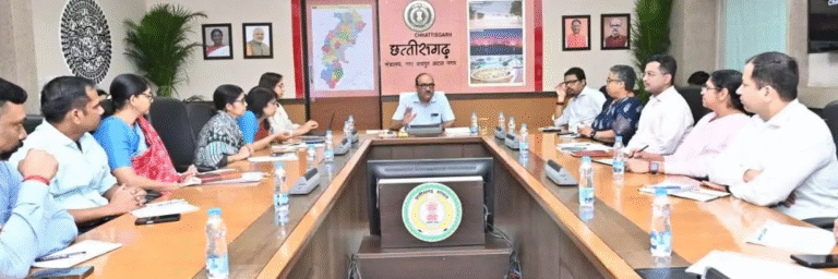 Secretaries Meeting: जनकल्याण योजनाओं की प्रगति को लेकर मंत्रालय में हुई समीक्षा बैठक