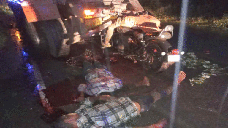 Breaking : ट्रक से टकराकर बाइक सवार तीन युवकों की मौत