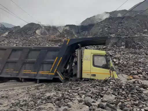 gevra mine: कोरबा में मूसलधार बारिश, गेवरा खदान में जलजमाव