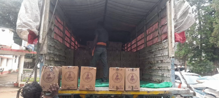 Liquor smuggling: तस्करी कर लाई जा रही शराब जब्त, दो गिरफ्तार