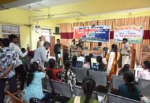 पुलिस स्मृति दिवस पर शासकीय स्नातकोत्तर महाविद्यालय कोरबा में शस्त्र प्रदर्शनी और भाषण प्रतियोगिता का आयोजन