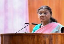 President Murmu Ayodhya Visit : राम नगरी में राष्ट्रपति 18 महीने में दूसरी बार अयोध्या पहुंचीं मुर्मू, राम मंदिर में की विशेष पूजा President Murmu Ayodhya Visit