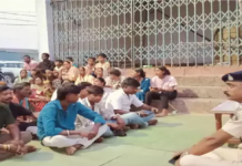 Illegal Liquor Action : उरांव बस्ती में सजी ‘सुरक्षा की चौपाल’, बेहतर पुलिसिंग के लिए अधिकारियों ने कसे कमर