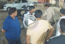 पुलिसकर्मी की दबंगई का वीडियो वायरल, युवक को बंदूक की बट से मारने का आरोप