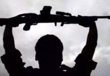 नक्सल नेटवर्क को झटका: मोस्ट वांटेड नक्सली रूपी के गार्ड ने किया सरेंडर, सर्च ऑपरेशन तेज