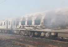 राजधानी एक्सप्रेस में भीषण आग : B1 कोच जलकर खाक, 68 यात्रियों को सुरक्षित निकाला गया