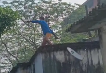 कोरबा में दहशत का माहौल: तुलसीनगर अटल आवास में युवक की गुंडागर्दी से परेशान लोग, पुलिस से लगाई गुहार