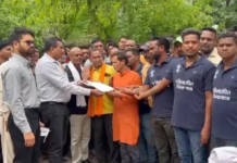 Korba News: रोजगार और पुनर्वास की मांग को लेकर SECL के खिलाफ भू-विस्थापितों का प्रदर्शन, अनिश्चितकालीन हड़ताल की चेतावनी