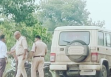 Korba Illegal Sand Mining: अवैध रेत पर कार्रवाई करने पहुंची माइनिंग टीम को ग्रामीणों ने घेरा, जमकर हंगामा; VIDEO वायरल
