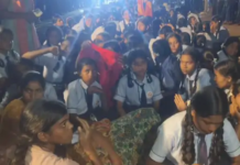 400 छात्रों का 12 घंटे चक्काजाम: 17 शिक्षक मांगे, 4 मिले; प्राचार्य हटाए गए, मंत्री के आश्वासन पर खत्म हुआ प्रदर्शन