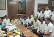 Korba News: नगर निगम कमिश्नर से बदसलूकी पर पार्षद लामबंद, व्यापारी के खिलाफ कार्रवाई की मांग