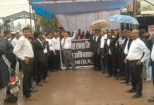 Korba News: बालको क्षेत्र की जर्जर सड़क को लेकर वकीलों का शक्ति प्रदर्शन, सड़क नहीं बनी तो आंदोलन की चेतावनी