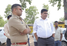 स्वतंत्रता दिवस की तैयारियों को लेकर कलेक्टर-एसपी ने सीएसईबी ग्राउंड का किया निरीक्षण