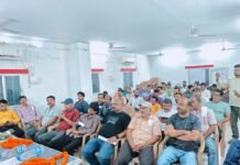 *कुसमुंडा क्षेत्र में कोयला मजदूर सभा (एच एम एस )की हुंकार बनी रणनीति,नवनियुक्त पदाधिकारियों का हुआ सम्मान, सदस्यता सत्यापन के लिए क्षेत्रीय पदाधिकारियों को सौंपी गई नई कमान*